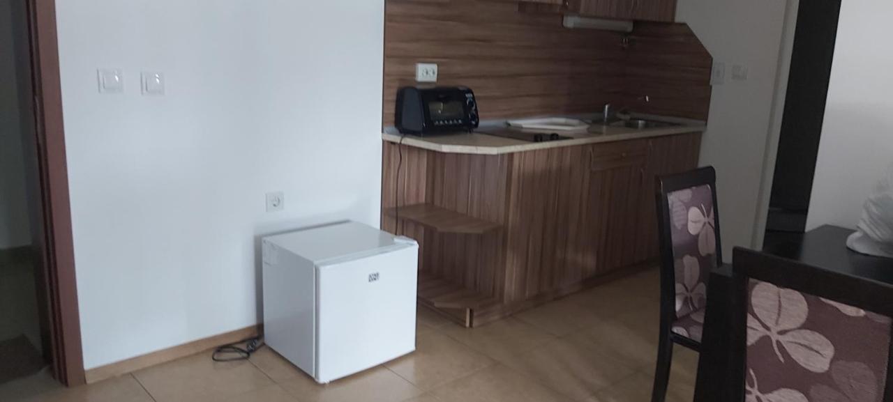 Vidima Apartment Hotel Априлци Екстериор снимка