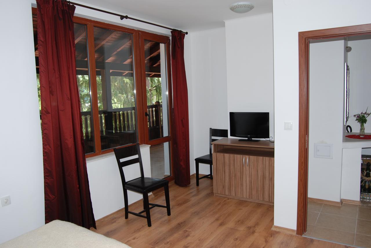 Vidima Apartment Hotel Априлци Екстериор снимка