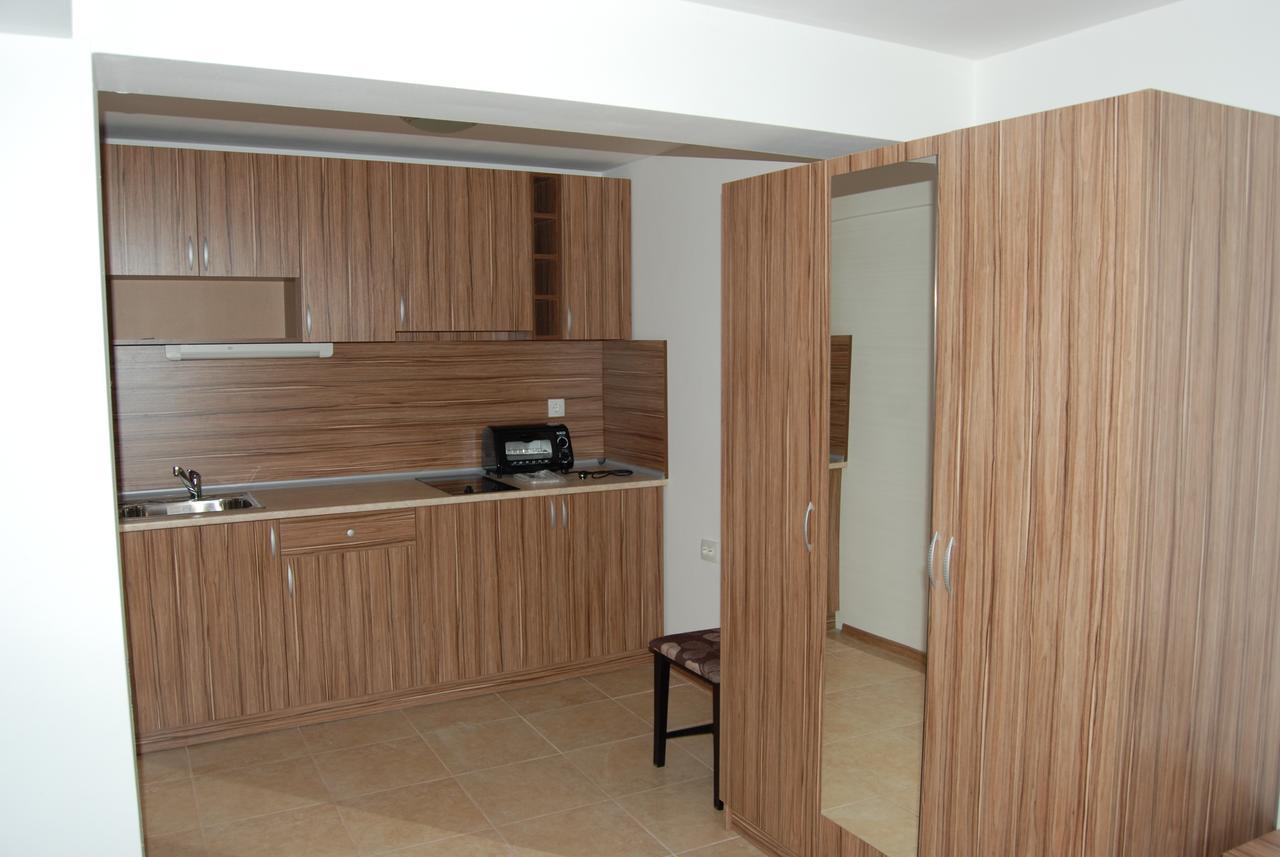 Vidima Apartment Hotel Априлци Стая снимка