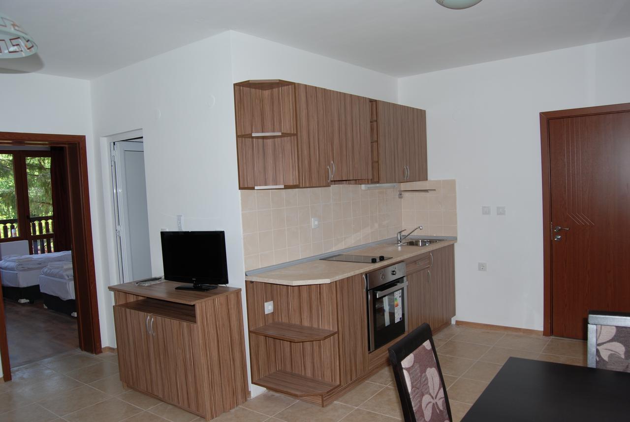 Vidima Apartment Hotel Априлци Екстериор снимка
