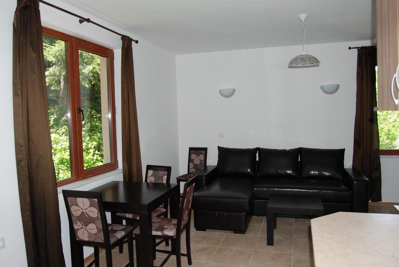 Vidima Apartment Hotel Априлци Екстериор снимка