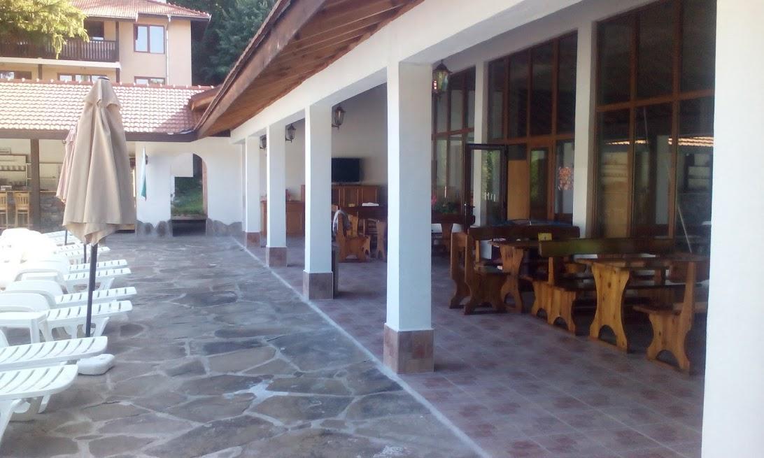 Vidima Apartment Hotel Априлци Екстериор снимка